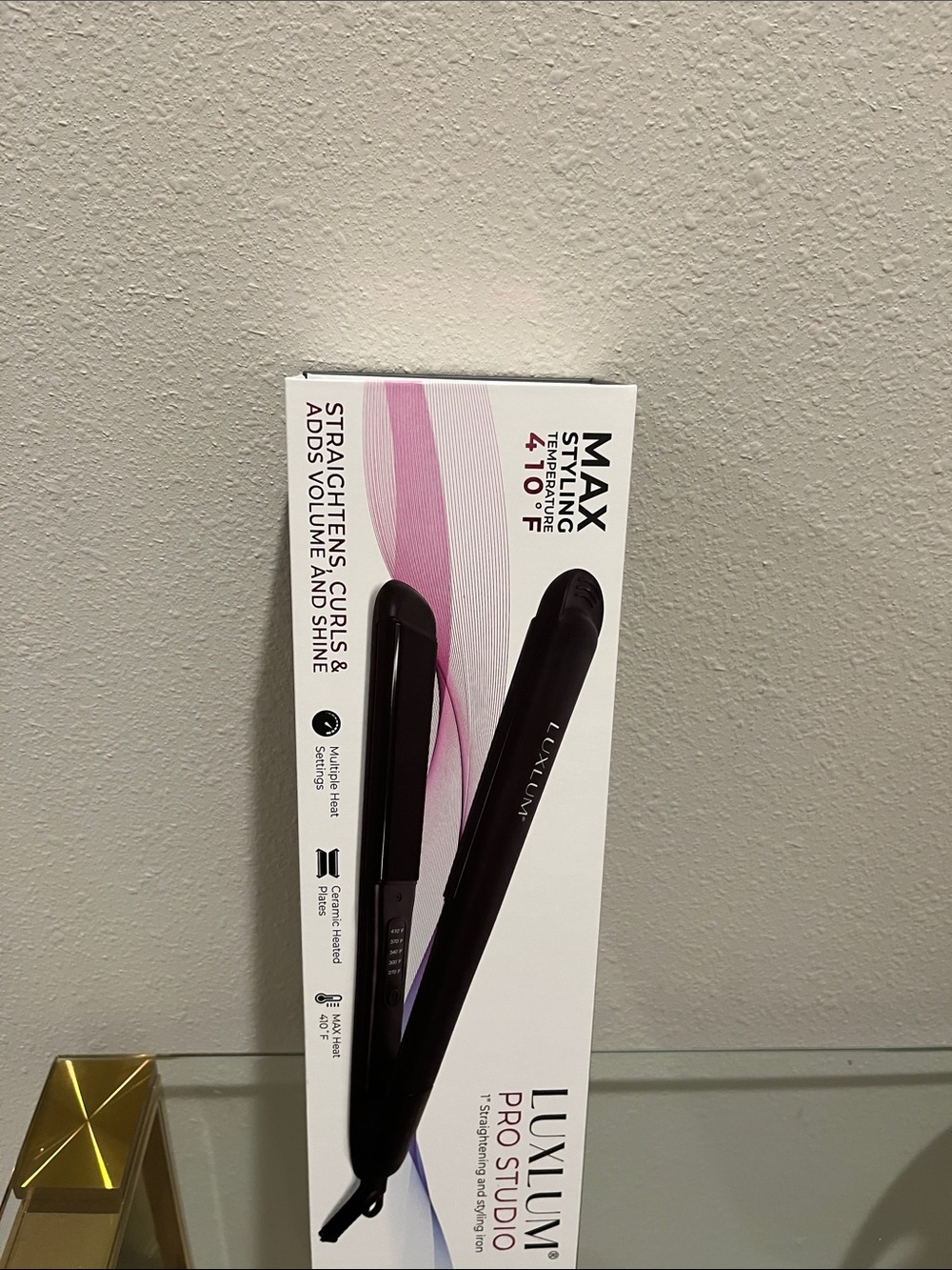 Luxylum Pro Studio Pink and Black Hair Straightener